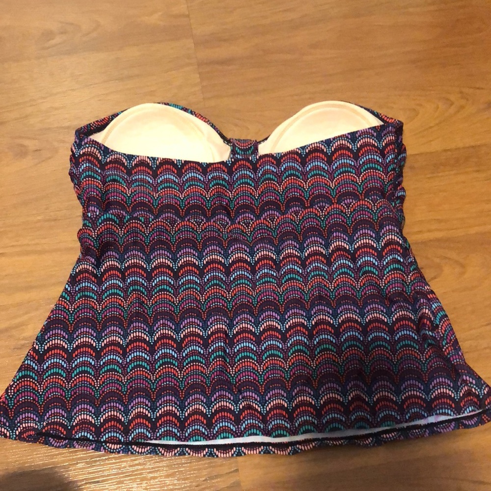 Bathing suit - Picture 3 of 4